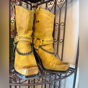 Mustard Yellow  leather boots with Harness/Chain detailing.